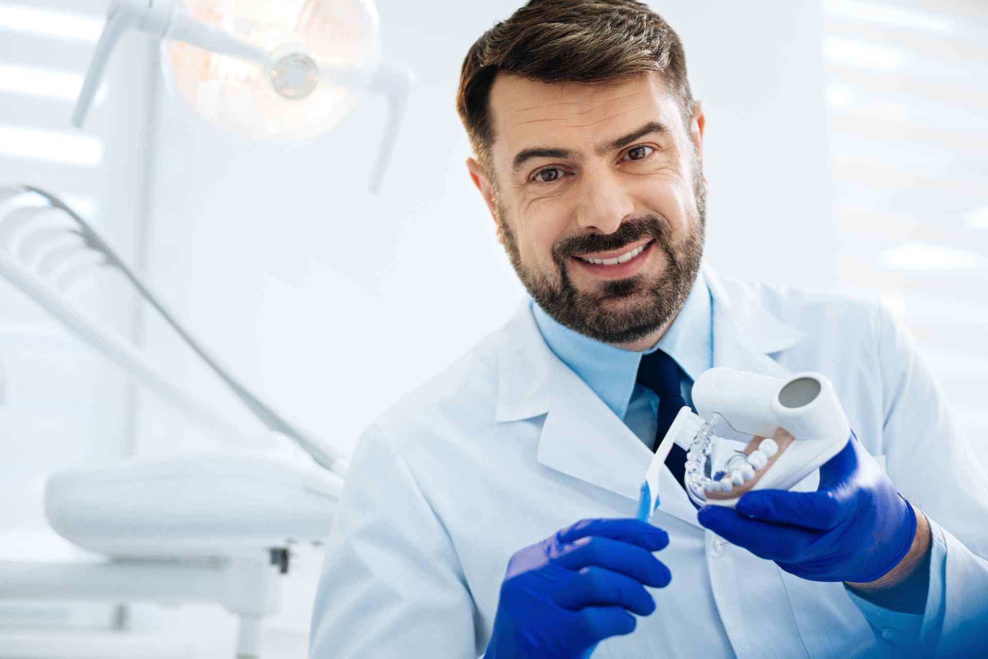 https://glosmileclinic.com/wp-content/uploads/2020/01/portfolio_06.jpg